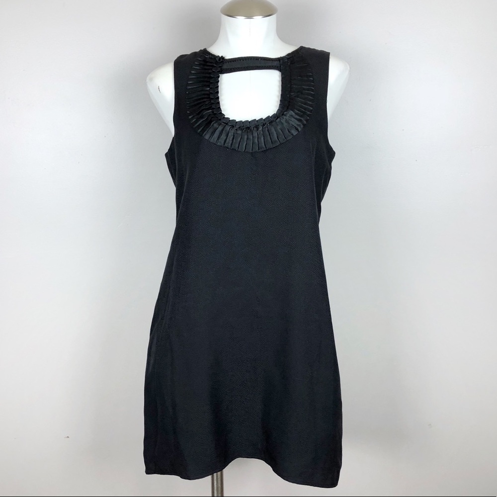 Eskell Sleeveless Silk Sheath Dress